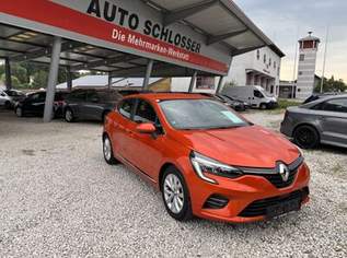 Clio Intens Valenciaorange, 13990 €, Auto & Fahrrad-Autos in 4760 Raab Clio Intens Valenciaorange, 13990 €, Auto & Fahrrad-Autos in 4760 Raab