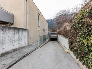 1,5 Z-Whg mit 220 qm Garten + TG Stellplatz, 770 €, Immobilien-Wohnungen in Tirol