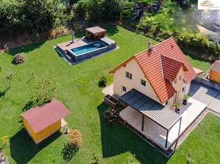 Exklusives Einfamilienhaus auf 2.212 m² Grundstück in ruhiger Wohnlage mit Pool, 697000 €, Immobilien-Häuser in 2625 Gemeinde Schwarzau am Steinfeld Exklusives Einfamilienhaus auf 2.212 m² Grundstück in ruhiger Wohnlage mit Pool, 697000 €, Immobilien-Häuser in 2625 Gemeinde Schwarzau am Steinfeld