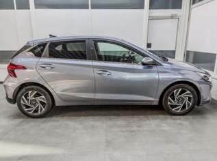i20 STYLE NAVI SHZ LED ALU RFK KLIMAAUTOMATIK..., 23392 €, Auto & Fahrrad-Autos in 6844 Gemeinde Altach