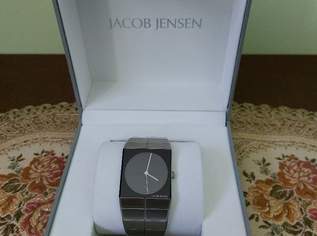  Jacob Jensen Designer Armbanduhr, 399 €, Kleidung & Schmuck-Accessoires, Uhren, Schmuck in 8053 Graz
