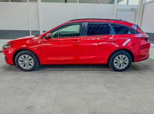 i30 Kombi STYLE NAVI RFK LED PDC v+h 1.5 MPI ..., 23076 €, Auto & Fahrrad-Autos in 6844 Gemeinde Altach i30 Kombi STYLE NAVI RFK LED PDC v+h 1.5 MPI ..., 23076 €, Auto & Fahrrad-Autos in 6844 Gemeinde Altach