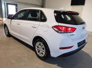 i30 Plus Edition 1.0 T-GDI 120 PS Tempomat-DA..., 19446 €, Auto & Fahrrad-Autos in 6844 Gemeinde Altach