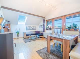 hell, offen, charmant - Dachgeschoßwohnung im Zentrum von Neumarkt am Wallersee, 249800 €, Immobilien-Wohnungen in 5202 Neumarkt am Wallersee hell, offen, charmant - Dachgeschoßwohnung im Zentrum von Neumarkt am Wallersee, 249800 €, Immobilien-Wohnungen in 5202 Neumarkt am Wallersee