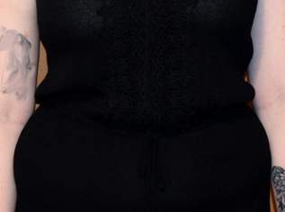 Kurzer Jumpsuit schwarz Größe M Marke COLLOSEUM, 12 €, Kleidung & Schmuck-Damenkleidung in 3370 Gemeinde Ybbs an der Donau