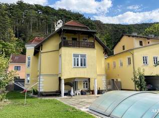 Traumhafte Wohneinheit in einer Jahrhundertwende-Villa, 599000 €, Immobilien-Häuser in 2560 Berndorf