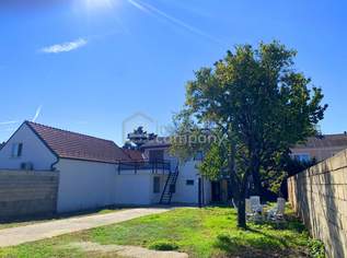 Einfamilienhaus im Dorfzentrum, 358000 €, Immobilien-Häuser in 7122 Gols