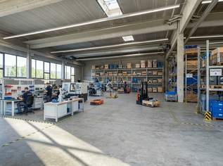 Platzmangel? Dann haben wir die Lösung. Imposante 7m Deckenhöhe mit ca. 810m² Nutzfläche und 40m² Bürotrakt., 6300 €, Immobilien-Gewerbeobjekte in 2483 Katastralgemeinde Weigelsdorf Platzmangel? Dann haben wir die Lösung. Imposante 7m Deckenhöhe mit ca. 810m² Nutzfläche und 40m² Bürotrakt., 6300 €, Immobilien-Gewerbeobjekte in 2483 Katastralgemeinde Weigelsdorf