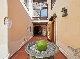 UNIQUE RESIDENCE IN THE HEART OF KREMS' OLD TOWN!, 1850000 €, Immobilien-Häuser in 3500 Am Steindl UNIQUE RESIDENCE IN THE HEART OF KREMS' OLD TOWN!, 1850000 €, Immobilien-Häuser in 3500 Am Steindl