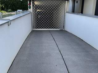 Tiefgaragenplatz in gepflegter Neubauliegenschaft zu vermieten, Provisionsfrei, sofort verfügbar Tiefgaragenplatz in gepflegter Neubauliegenschaft zu vermieten, Provisionsfrei, sofort verfügbar