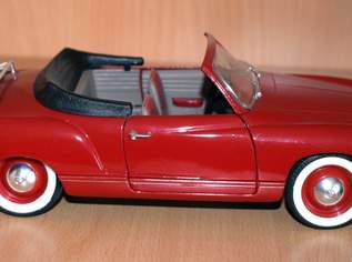 Solido Modellauto VW Karmann-Ghia Cabrio 1957 rot Maßstab 1:18 Solido Modellauto VW Karmann-Ghia Cabrio 1957 rot Maßstab 1:18