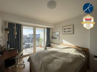 Nähe Steinertor: Helle DG-Wohnung mit 3 Balkonen, 873.79 €, Immobilien-Wohnungen in 3500 Am Steindl