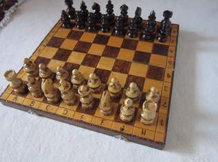 Holz Schach  oder Schach für die Reise,etc, 10 €, Marktplatz-Spiele, Bastelmaterial & Modellbau in 1120 Meidling