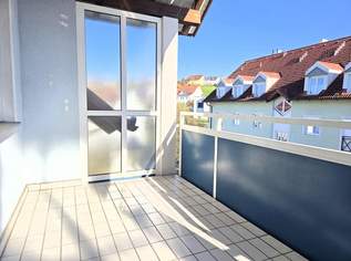 Lichtdurchflutete 4-Raum-Eigentumswohnung mit sonniger Loggia und TG-Stellplatz, 238000 €, Immobilien-Wohnungen in 4400 Steyr