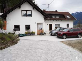 Ein Haus, viele Möglichkeiten – Großzügiges Mehrparteienhaus in idyllischer Lage in Pusarnitz., 495000 €, Immobilien-Häuser in 9812 Pusarnitz Ein Haus, viele Möglichkeiten – Großzügiges Mehrparteienhaus in idyllischer Lage in Pusarnitz., 495000 €, Immobilien-Häuser in 9812 Pusarnitz
