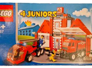 LEGO 4657; 4 Juniors Feuerwache, 40 €, Kindersachen-Spielzeug in 1190 Döbling