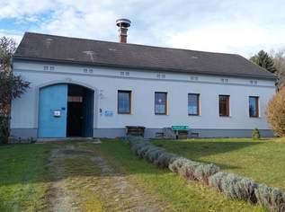 Liebevoll und stilvoll saniertes Bauernhaus mit zwei Ferienappartements, 449000 €, Immobilien-Häuser in 7551 Stegersbach