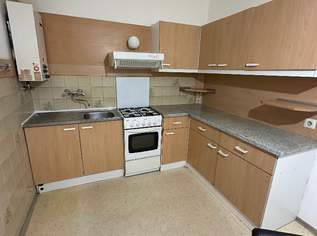 Helle ruhige Garconniere zum Verkauf