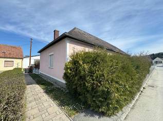 Charmantes Wohnhaus mit Entwicklungspotenzial auf einem kleinen Grundstück in Badersdorf Charmantes Wohnhaus mit Entwicklungspotenzial auf einem kleinen Grundstück in Badersdorf