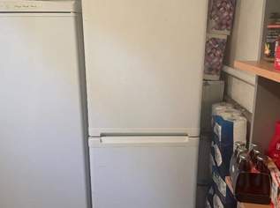 Kühlschrank zu verschenken , 0 €, Haus, Bau, Garten-Haushaltsgeräte in 1220 Donaustadt Kühlschrank zu verschenken , 0 €, Haus, Bau, Garten-Haushaltsgeräte in 1220 Donaustadt