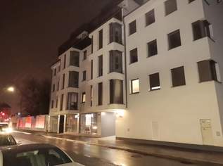 "Zinshaus in zentraler Lage - nähe SMZ Ost", 10200000 €, Immobilien-Gewerbeobjekte in 1220 Donaustadt