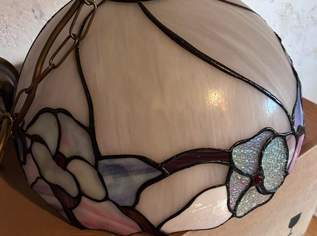 Tiffany Deckenlampe Hängelampe Buntglas Floral Design, 300 €, Haus, Bau, Garten-Geschirr & Deko in 6600 Marktgemeinde Reutte