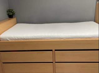 Hochbett mit 4 Schubladen und Matratze, 500 €, Haus, Bau, Garten-Möbel & Sanitär in Tschechien