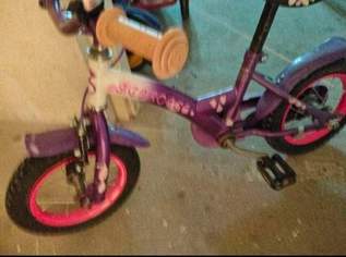 Kleinkind Fahrrad 12 Zoll von Scirocco Violett, 60 €, Marktplatz-Sportgeräte & Zubehör in 1220 Donaustadt Kleinkind Fahrrad 12 Zoll von Scirocco Violett, 60 €, Marktplatz-Sportgeräte & Zubehör in 1220 Donaustadt