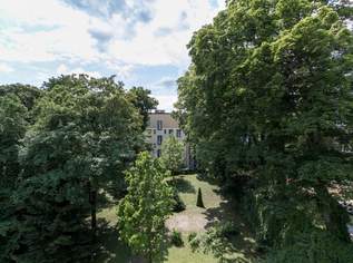 TRAUMHAFTER GARTENBLICK! Schöne Garconniere im 4. Liftstock, 269000 €, Immobilien-Wohnungen in 1190 Döbling