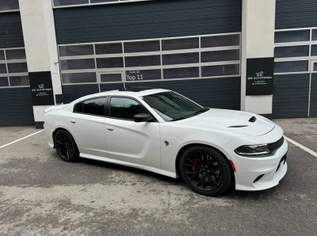 Charger SRT* HELLCAT*NEUWERTIG*VOLLAUSSTATTUNG**, 79900 €, Auto & Fahrrad-Autos in 6176 Marktgemeinde Völs Charger SRT* HELLCAT*NEUWERTIG*VOLLAUSSTATTUNG**, 79900 €, Auto & Fahrrad-Autos in 6176 Marktgemeinde Völs