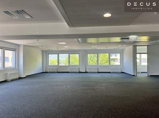 Attraktive Büroflächen in toller Lage mit sehr großzügigen Raumhöhen nahe der Donau in LINZ, 5777.1 €, Immobilien-Gewerbeobjekte in Oberösterreich Attraktive Büroflächen in toller Lage mit sehr großzügigen Raumhöhen nahe der Donau in LINZ, 5777.1 €, Immobilien-Gewerbeobjekte in Oberösterreich