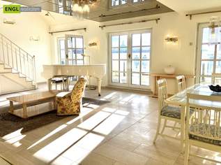 Beste Adresse! Helle Maisonette Wohnung mit Balkon, Wintergarten und Terrasse mit Blick zum Stephansdom, 3700 €, Immobilien-Wohnungen in 1010 Innere Stadt