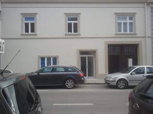 Zentral. Bestandssicher. Entwicklungsstark. – Zinshaus in Bruck an der Leitha für Investoren, 899000 €, Immobilien-Gewerbeobjekte in 2460 Gemeinde Bruck an der Leitha