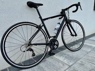 SPECIALIZED ALLEZ E5 ELITE Matt-Schwarz Gr. 54; neuwertig; 0 km Mod. 2022, 1199 €, Auto & Fahrrad-Fahrräder in 8151 Sankt Bartholomä