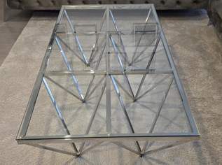 Glas Couchtisch , 150 €, Haus, Bau, Garten-Möbel & Sanitär in 1100 Favoriten