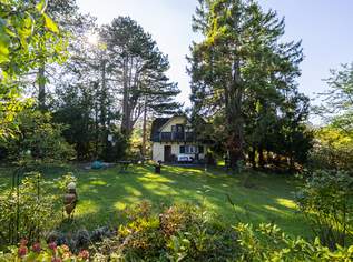 Einzigartiges Baugrundstück mit Knusperhäuschen in absoluter Ruhelage, 1980000 €, Immobilien-Grund und Boden in 1130 Hietzing Einzigartiges Baugrundstück mit Knusperhäuschen in absoluter Ruhelage, 1980000 €, Immobilien-Grund und Boden in 1130 Hietzing