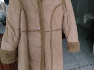 Gr. 38. Jugendlicher Wintermantel. In der WAM waschbar, 10 €, Kleidung & Schmuck-Damenkleidung in 2000 Gemeinde Stockerau Gr. 38. Jugendlicher Wintermantel. In der WAM waschbar, 10 €, Kleidung & Schmuck-Damenkleidung in 2000 Gemeinde Stockerau