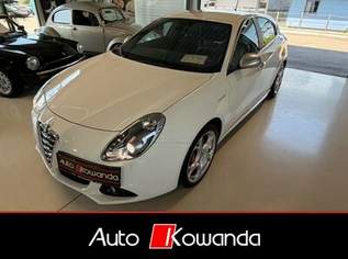 Giulietta Distinctive -Wenig Km *1-Besitz* Giulietta Distinctive -Wenig Km *1-Besitz*