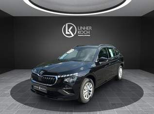 Kamiq Essence TSI DSG ''AHK+SHZ+16''+SMARTLINK'', 27900 €, Auto & Fahrrad-Autos in 6800 Gisingen Kamiq Essence TSI DSG ''AHK+SHZ+16''+SMARTLINK'', 27900 €, Auto & Fahrrad-Autos in 6800 Gisingen