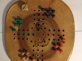 Holz "Mensch ärgere dich nicht", 50 €, Marktplatz-Spiele, Bastelmaterial & Modellbau in 1030 Landstraße