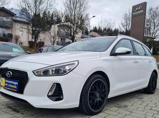 i30 Comfort, 12490 €, Auto & Fahrrad-Autos in 5760 Saalfelden am Steinernen Meer
