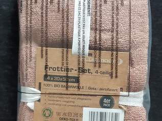4 Gästehandtücher Bio-Baumwolle Frottier-Set 30 x 50 cm NEU + Etikett + Originalverpackung, 19 €, Haus, Bau, Garten-Geschirr & Deko in 1220 Donaustadt