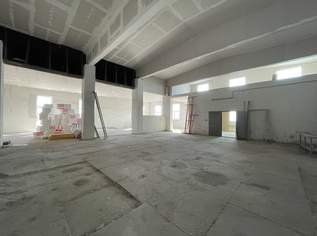 Helle Gewerbehalle mit Verkaufsraumcharakter in 2601 Sollenau bald zu vermieten, 2970 €, Immobilien-Gewerbeobjekte in 2601 Sollenau