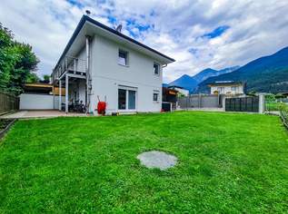 Stilvolles Haus mit großem Garten, Sauna und Traumlage!, 768000 €, Immobilien-Häuser in 6170 Marktgemeinde Zirl