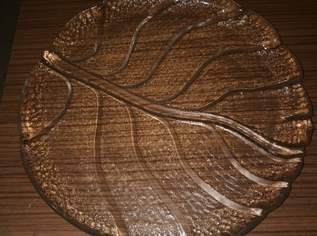 Glasteller (Blattform) Glasteller (Blattform)