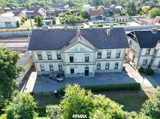 Vollvermietetes Zinshaus-Ensemble - direkt am Bahnhofplatz von Herzogenburg, 685000 €, Immobilien-Gewerbeobjekte in 3130 Herzogenburg Vollvermietetes Zinshaus-Ensemble - direkt am Bahnhofplatz von Herzogenburg, 685000 €, Immobilien-Gewerbeobjekte in 3130 Herzogenburg