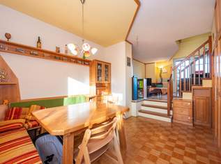 Charmante Maisonette-Wohnung mit Balkon und TG-Parkplatz, 259000 €, Immobilien-Wohnungen in 8053 