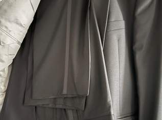 Smoking, 50 €, Kleidung & Schmuck-Herrenkleidung in 1200 Brigittenau