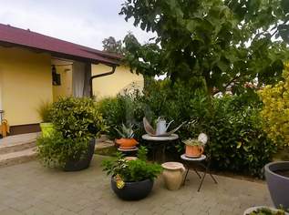 CHARMANTES WOHLFÜHLDOMIZIL MIT TRAUMHAFTER GARTENVIELFALT, SCHWEDENOFEN UND AUSBAUPOTENZIAL, 500000 €, Immobilien-Häuser in 7011 Siegendorf CHARMANTES WOHLFÜHLDOMIZIL MIT TRAUMHAFTER GARTENVIELFALT, SCHWEDENOFEN UND AUSBAUPOTENZIAL, 500000 €, Immobilien-Häuser in 7011 Siegendorf