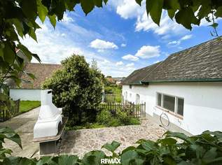 Bauernhof Idylle auf großem Grundstück mit 2 Wohneinheiten, 325000 €, Immobilien-Häuser in 7011 Siegendorf Bauernhof Idylle auf großem Grundstück mit 2 Wohneinheiten, 325000 €, Immobilien-Häuser in 7011 Siegendorf